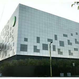 Sun 3* Makati City